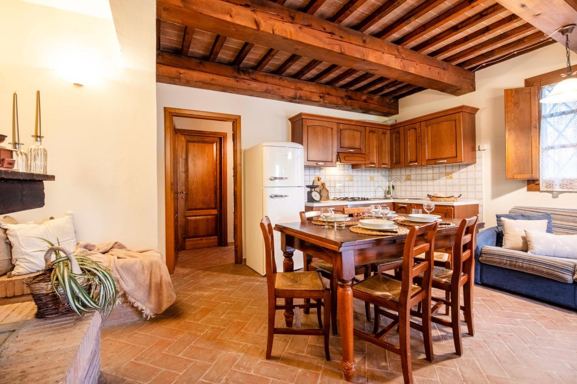 Vakantiepark Castellare Di Tonda 4*